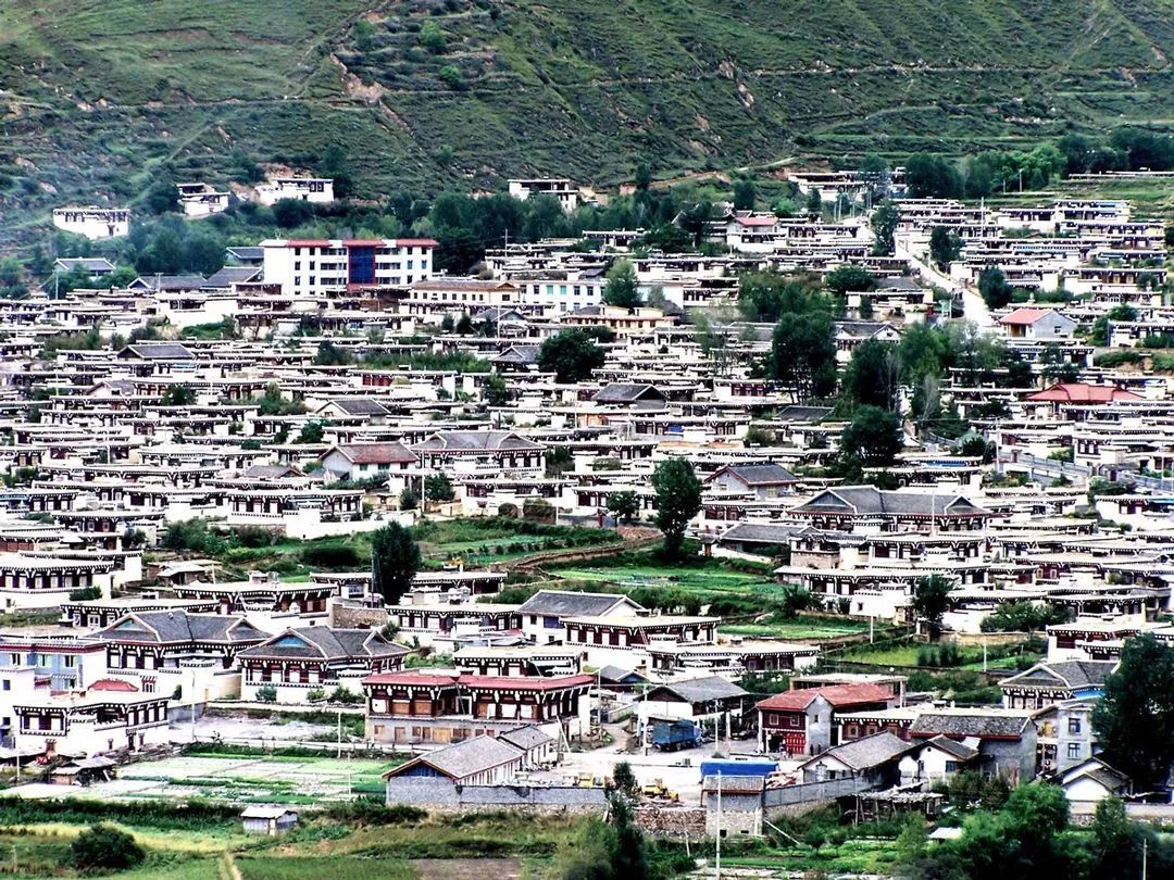 我们赞美四川70年发展变化,真正的四川现状