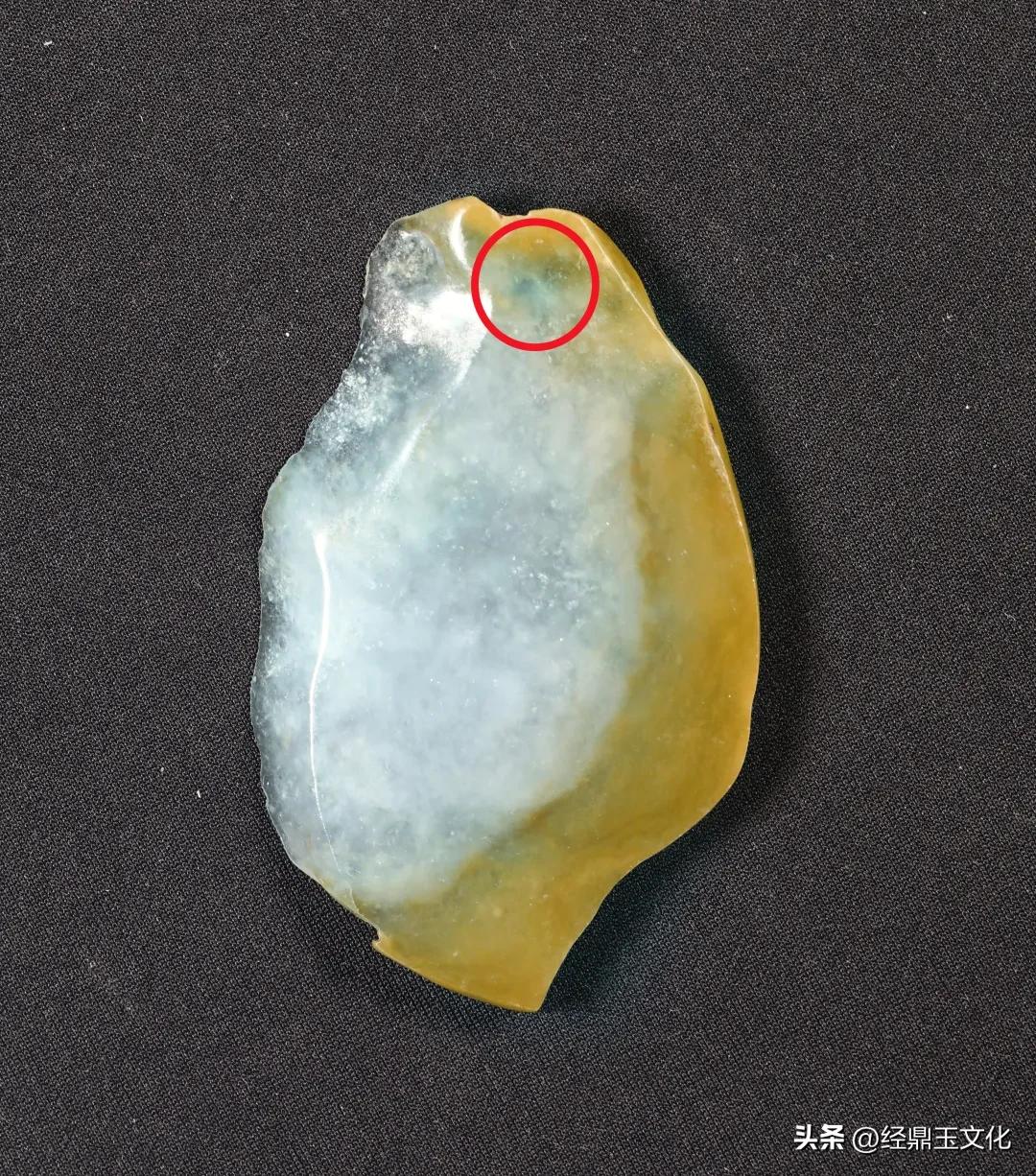 翡翠蓝黄白是什么料子,翡翠绿颜色怎么搭配