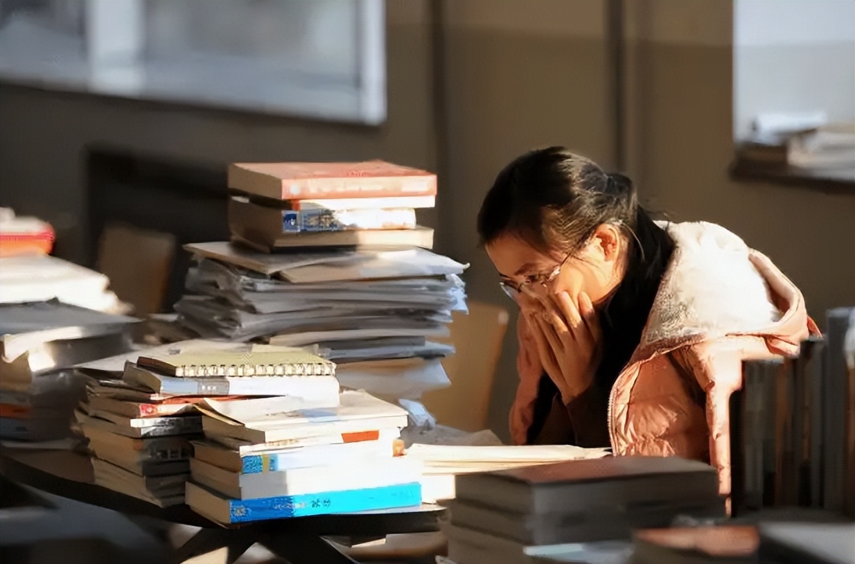 考研激烈专业排行榜,考研竞争激烈的8大专业