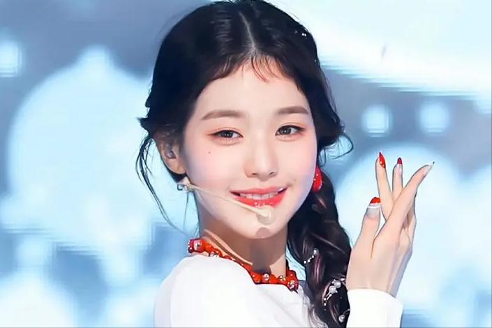 揭秘明星不为人知的丑闻,明星揭露娱乐圈的内幕