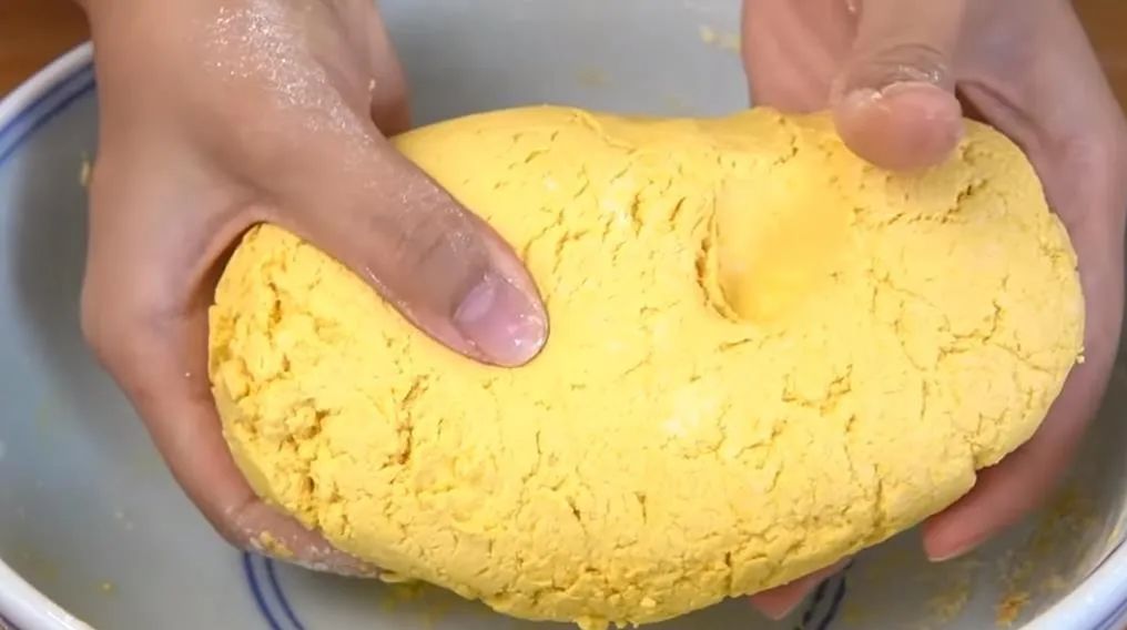 补品一堆不如鲜奶一杯,补药一堆不如每月一瓶花生