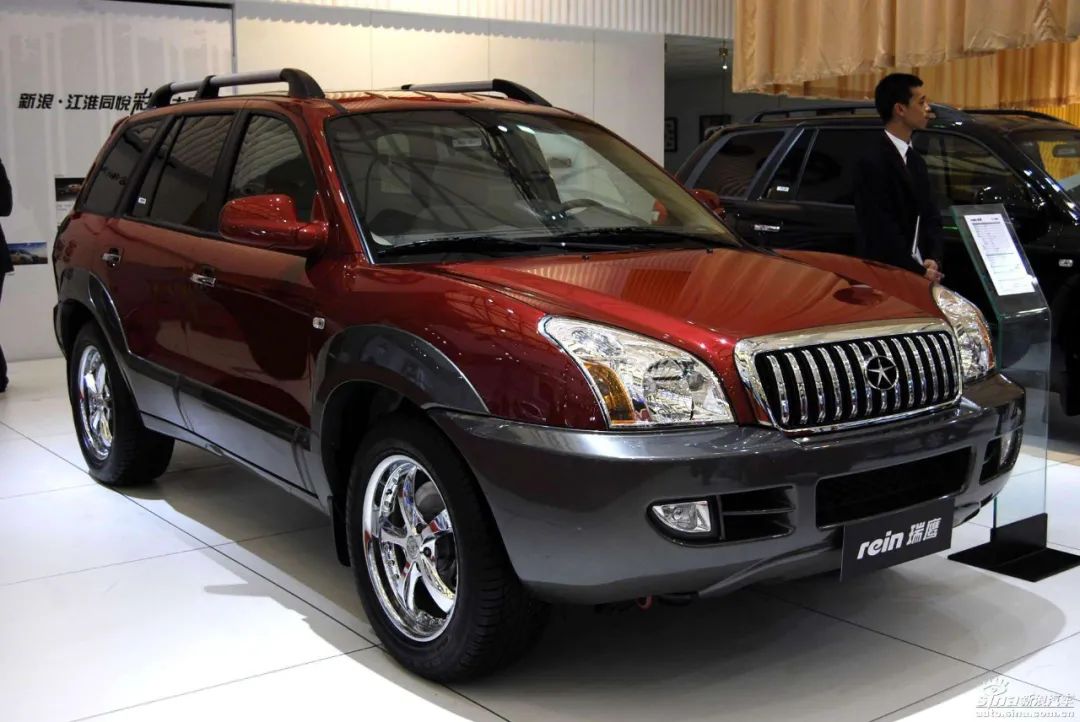 知豆新能源微型汽车续航300公里,丰田普锐斯06年刚出时报价