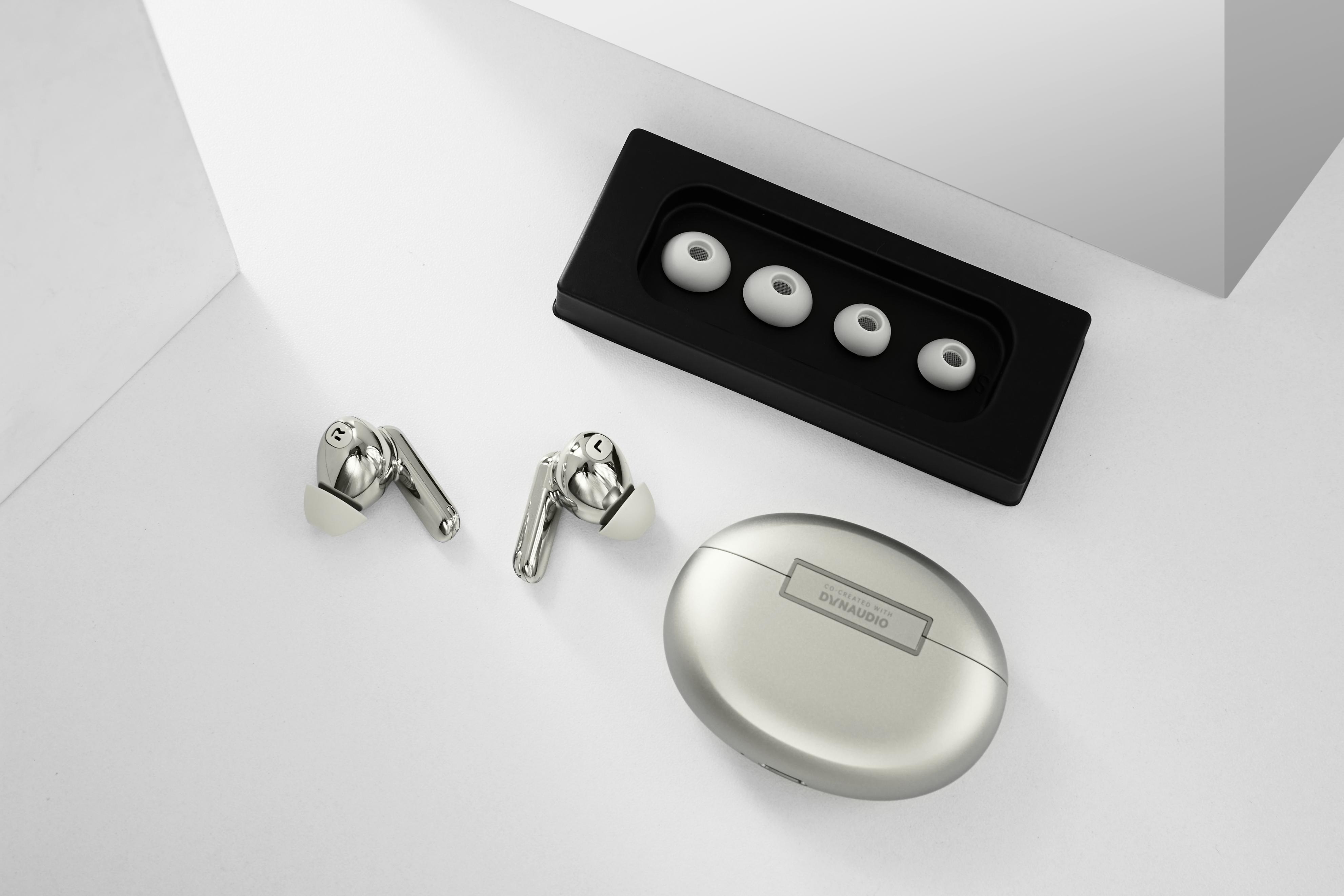 安卓的耳机和苹果的耳机哪个好,国产耳机跟苹果耳机怎么选