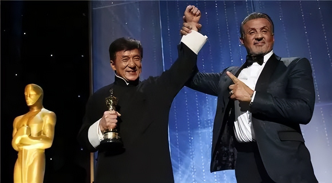 回顾成龙李连杰的两次功夫片对决,成龙李连杰pk功夫大师