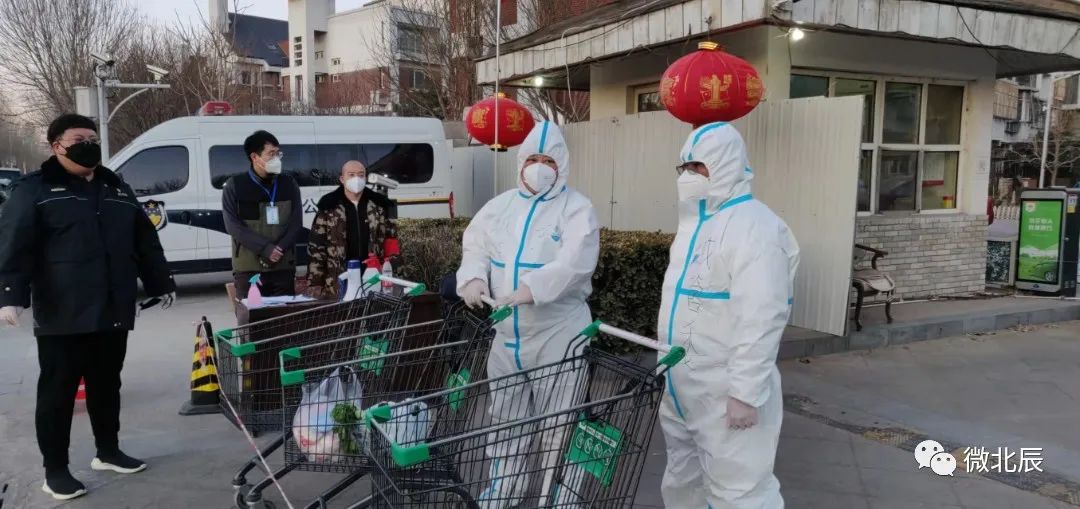 基层干部连续奋战在抗疫一线,党员干部齐出动强化社区疫情防控