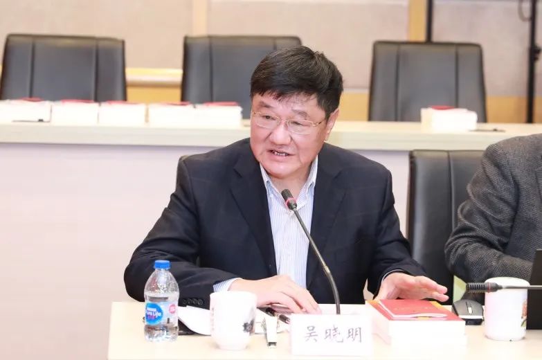 党的二十大精神宣讲团走进校园,学习研讨党的二十大报告精神