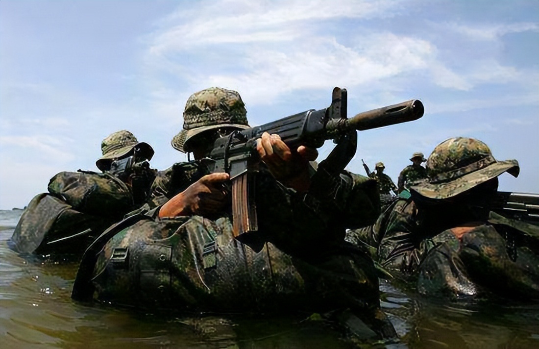 朝鲜战争侦察兵视频,朝鲜保卫战作战视频