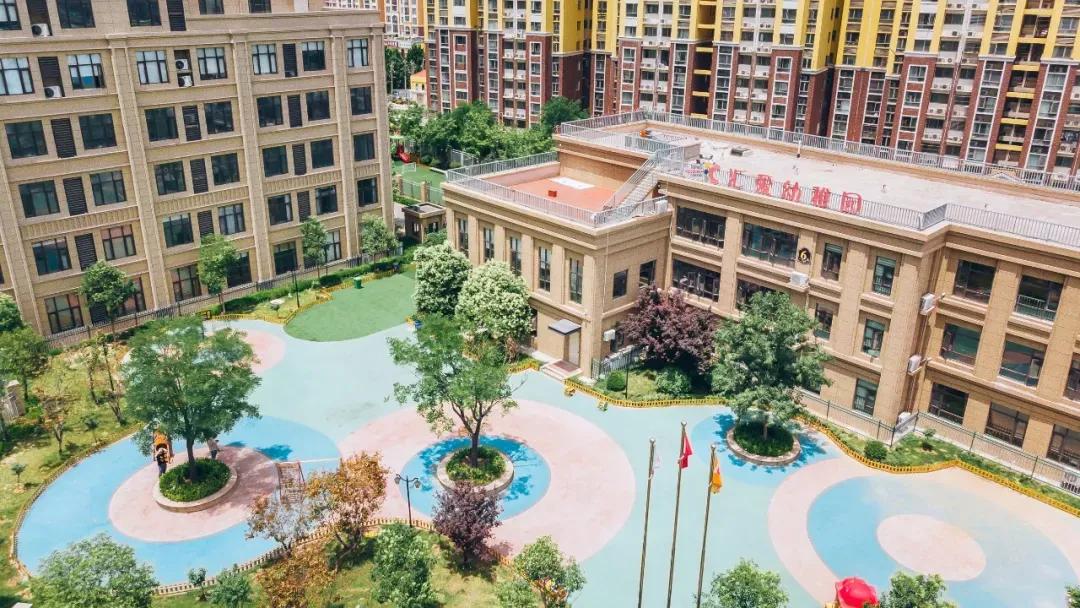 为孩子选择幼儿园一定要看这五条,孩子新上幼儿园如何准备攻略来了