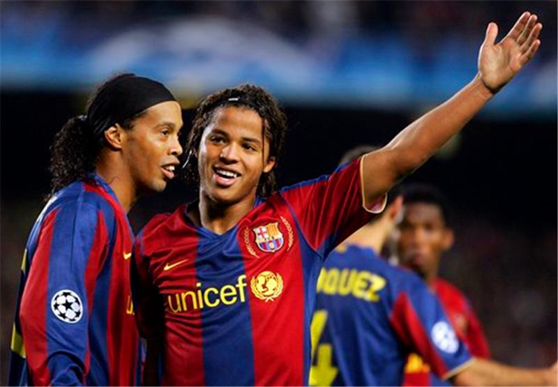 传说中的小罗接班人，却与梅西位置重叠，遭瓜帅清洗纯属咎由自取