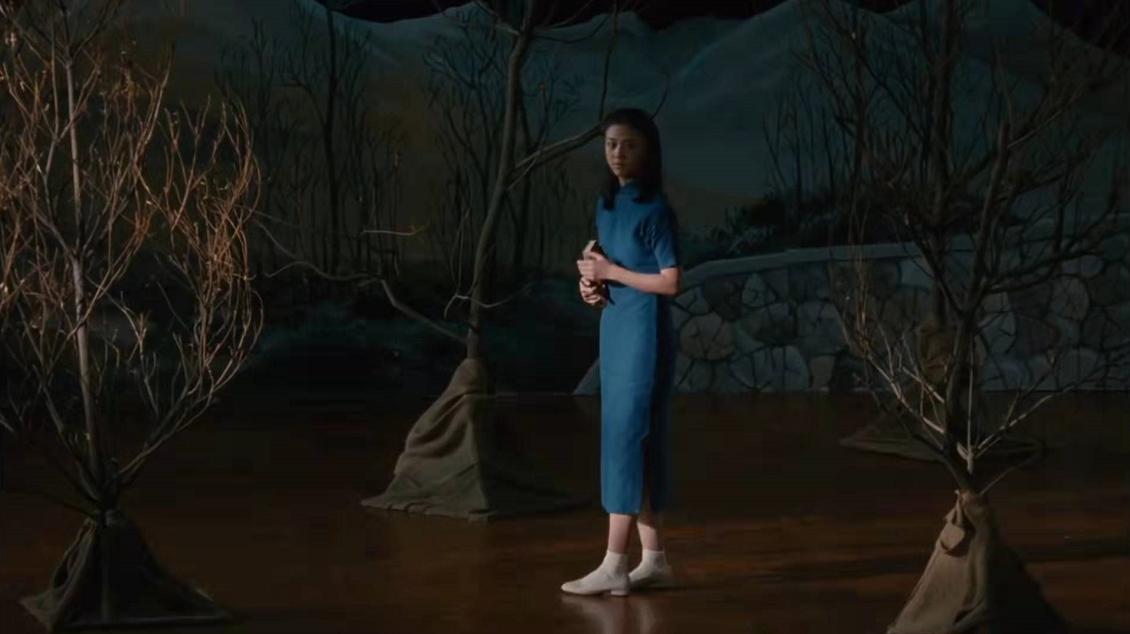 王佳芝这个傻姑娘,为了爱情丢了性命