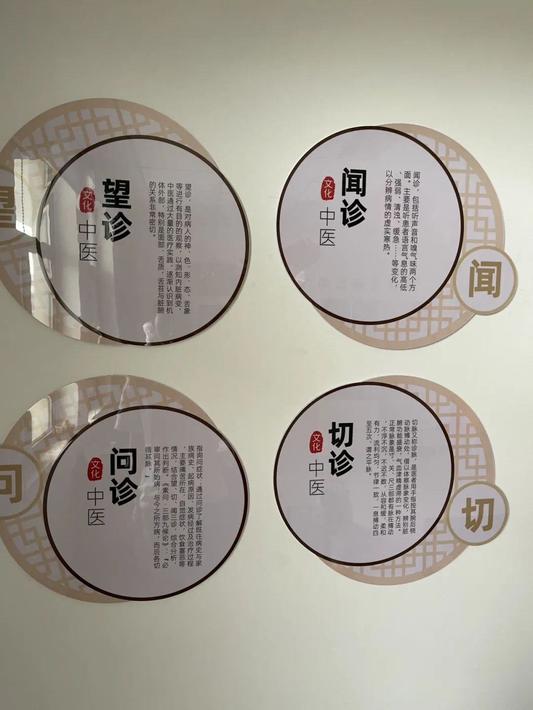 你想要的这里都有😇,你想要的这里都有英语怎么说