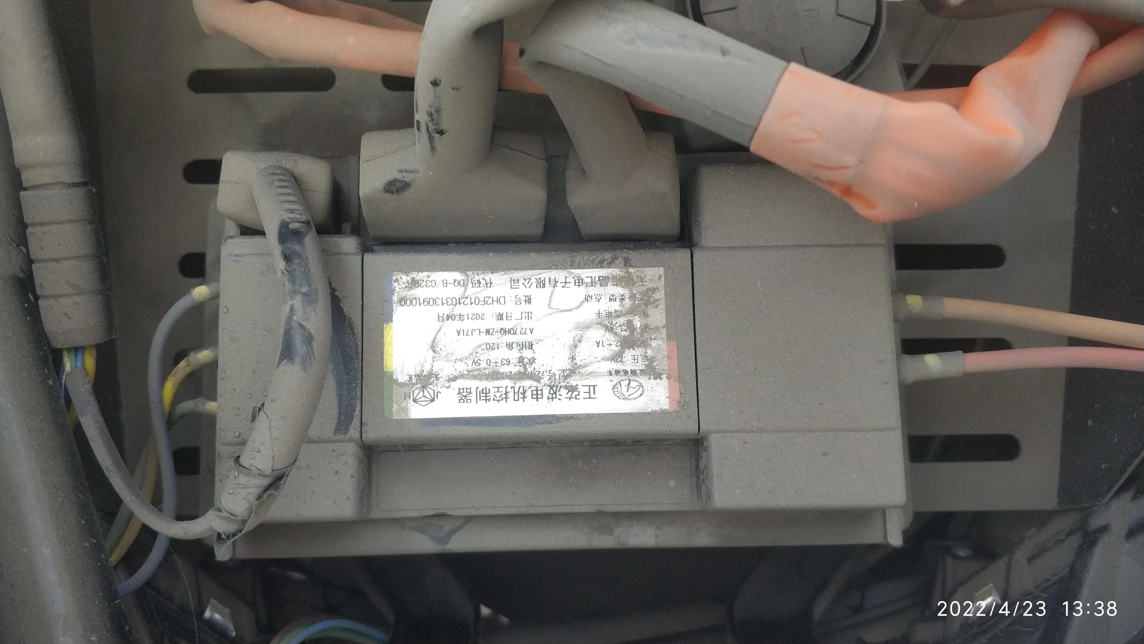 绿驹k18和k16电动车哪个好,绿驹k16电动车72v32a能跑多少公里