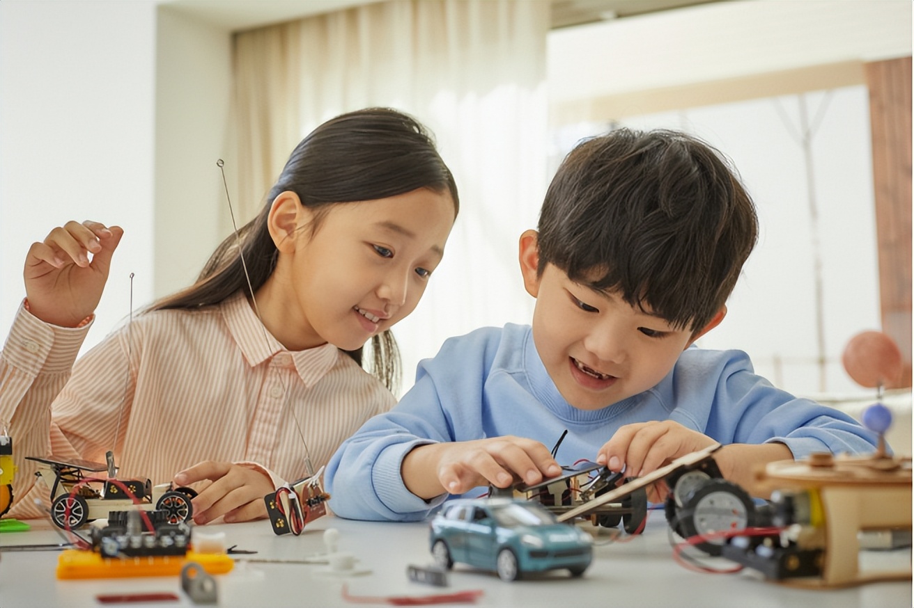 烧油的玩具摩托,烧油的玩具车叫什么车