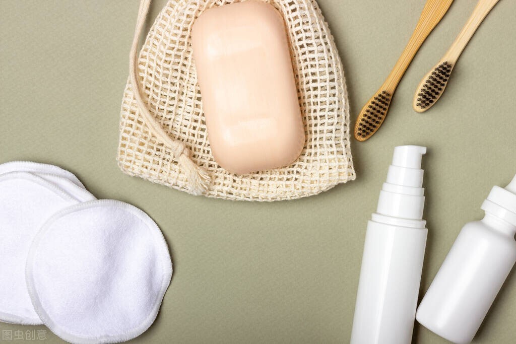 手被502胶水粘住了怎么办教你一招,手被502胶水粘住了怎么解决