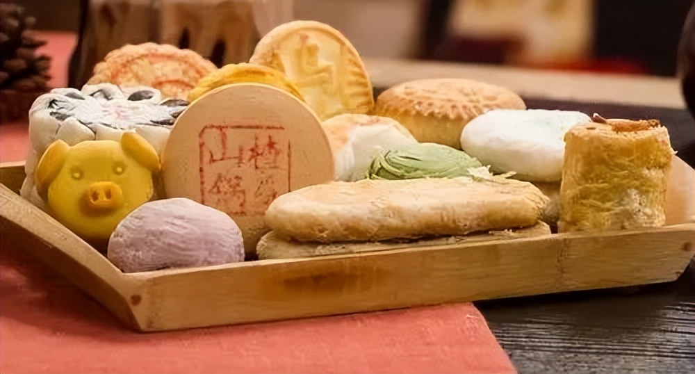 办年货是中国人过年必备仪式感,北京人过春节买年货