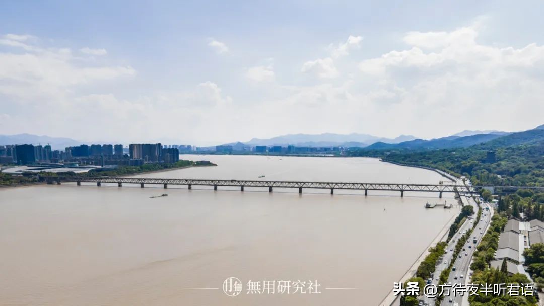 六和塔：听取潮声一千年