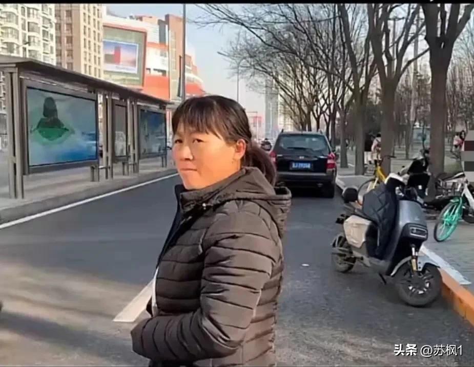 国足教练李铁的工资是多少,国足主教练李铁工资