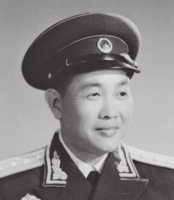 1944年张思德意外去世后，古远兴建议就地掩埋，毛*东泽**大怒：你敢