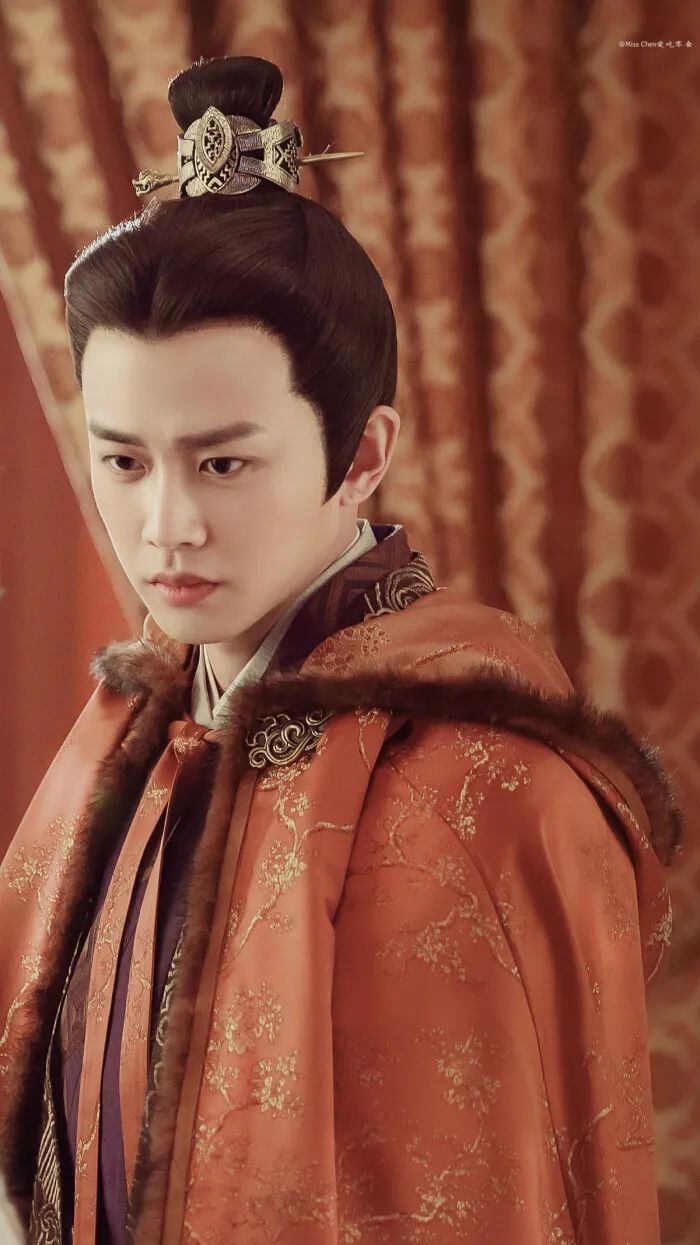 爱豆表格图任嘉伦,任嘉伦头像帅气高清粉色