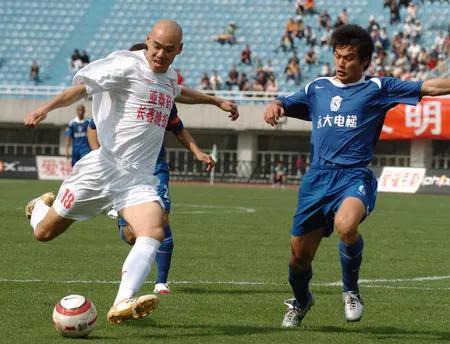 重温赛事-沈青补赛班古拉眼球遭重创，2006年中超联赛（第13轮）