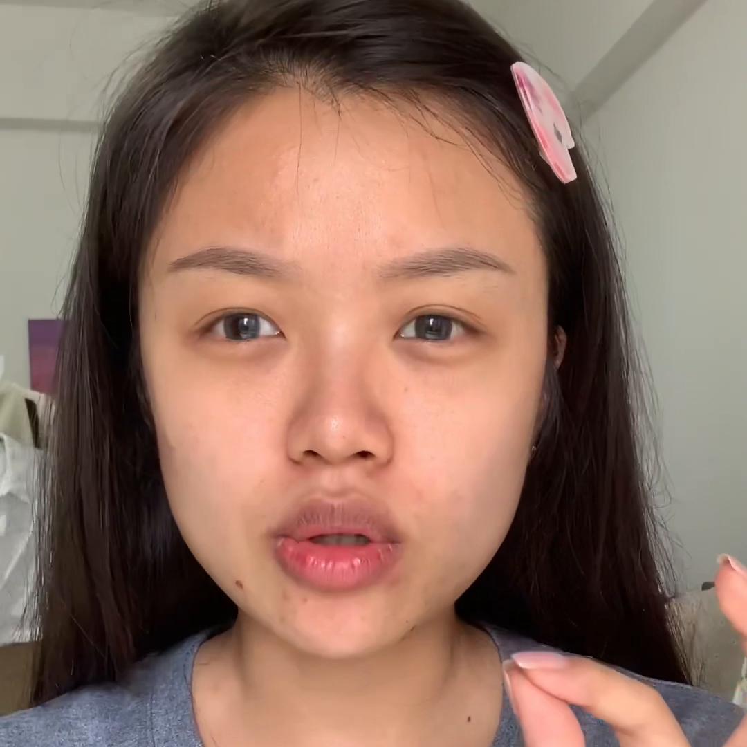 网络热门持妆粉底液8h实测！三伏天选不好粉底液本油痘...