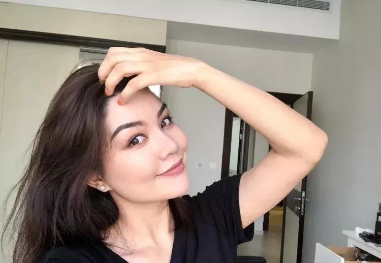 中国空姐迪拜嫁土豪,外国空姐和中国小伙去迪拜