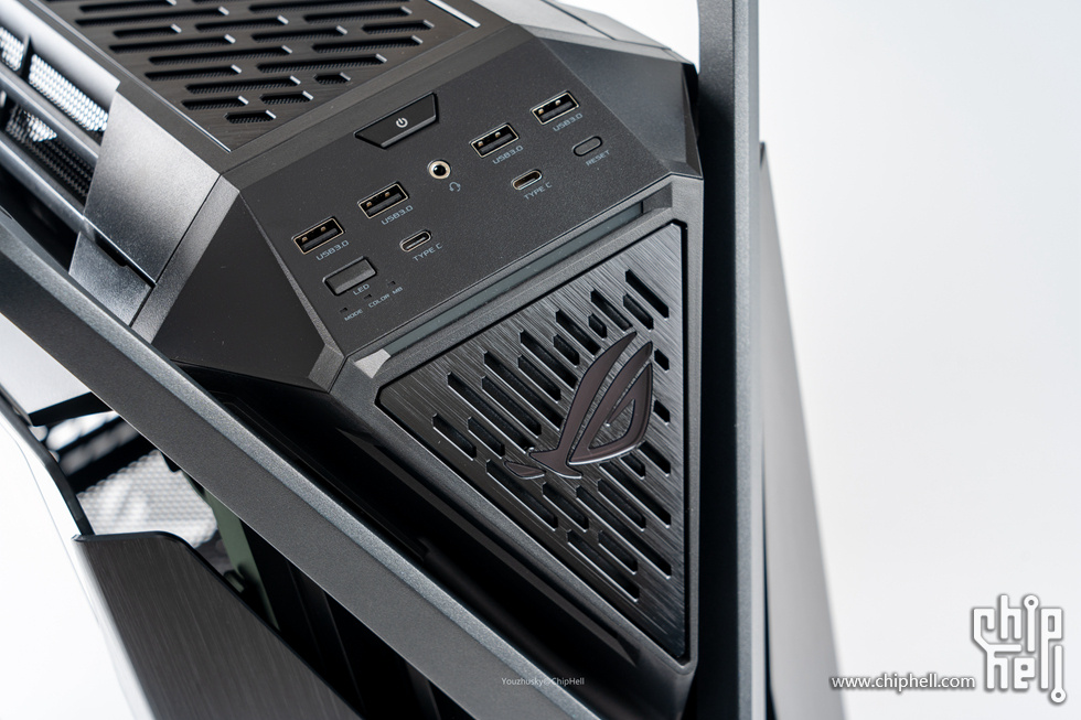 rog创世神装机视频,rog创世神细节