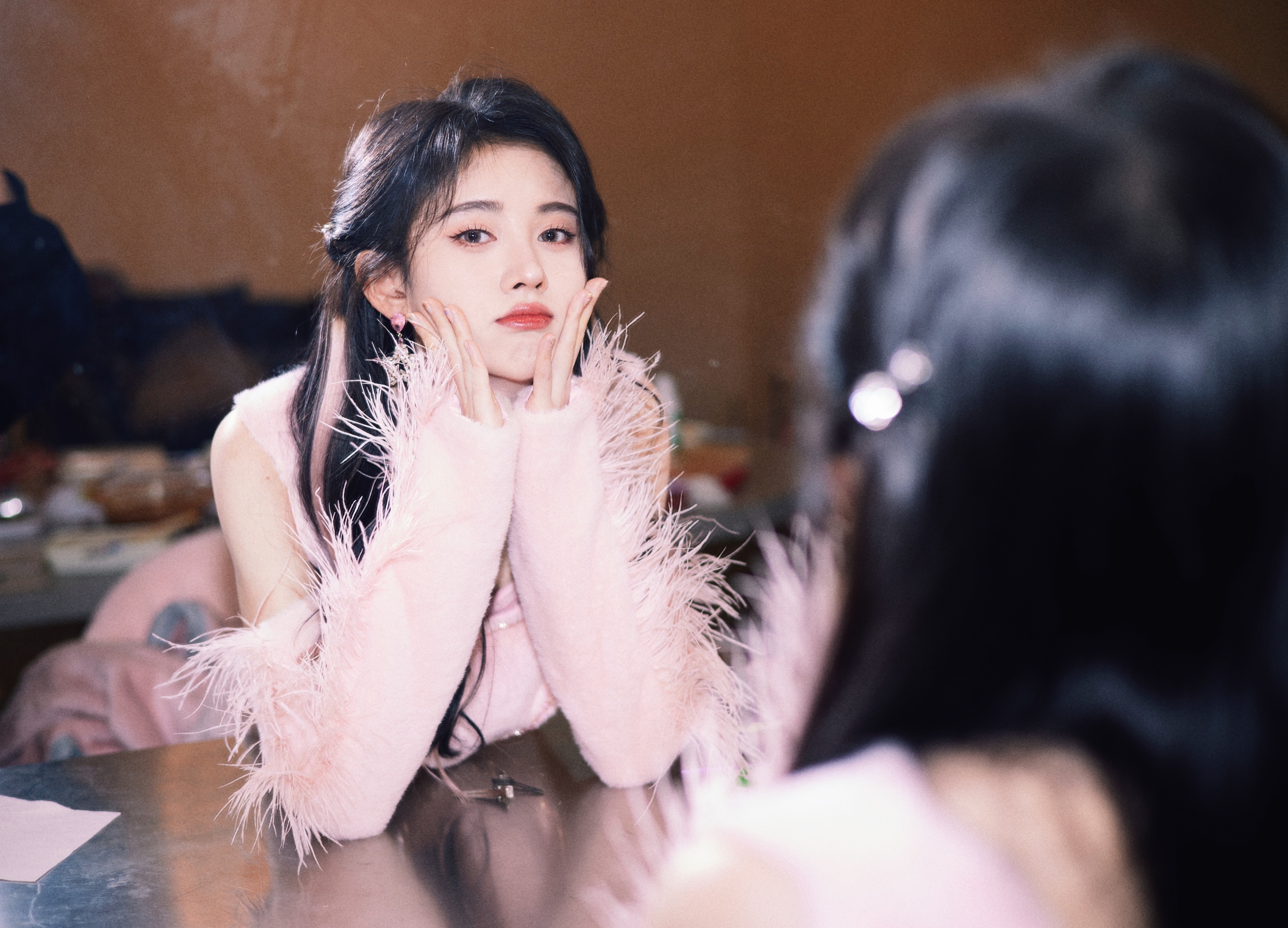 鞠婧祎身高165,身高159鞠婧祎