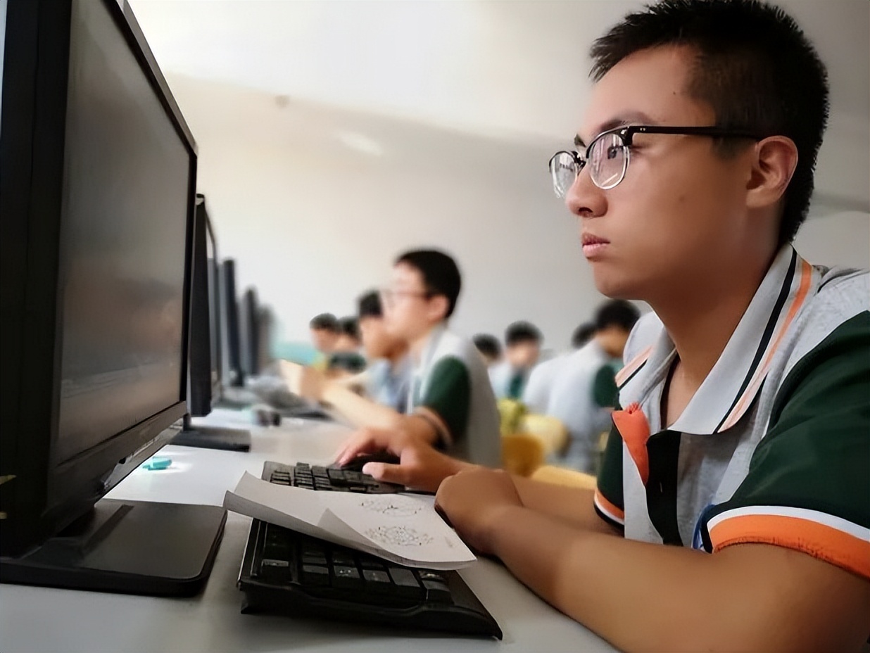 程序员8年涨薪历程如何,程序员涨薪历程