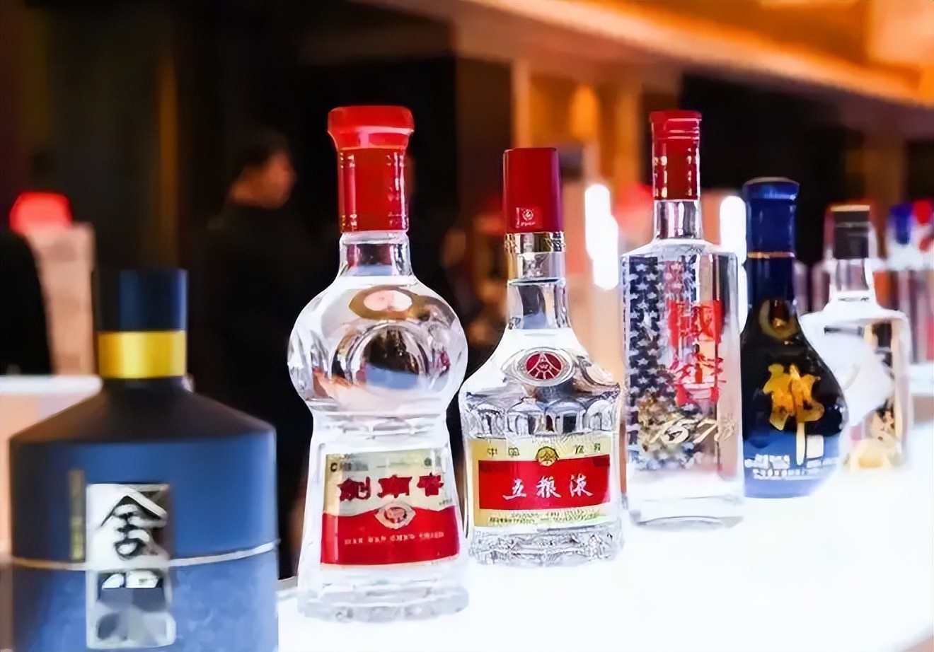 洋河大曲是中国老八大名酒吗,剑南春是不是老八大名酒之一