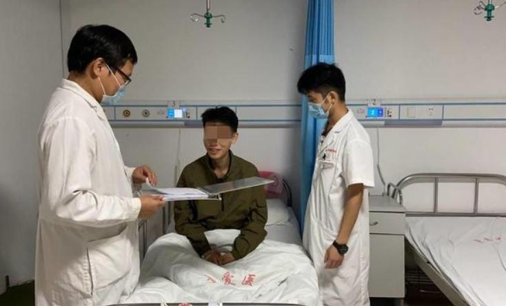 杭州小伙病毒性感冒住进icu,男子13岁得糖尿病27岁进ICU