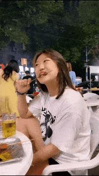 老鼠贴粘老鼠会死吗,老鼠贴粘到猫会自动掉吗