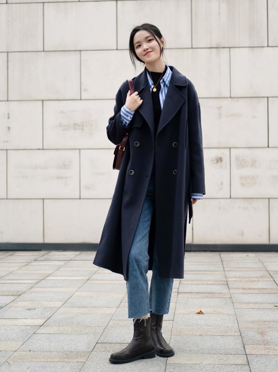 适合冬天穿羊毛混纺大衣,适合在冬季穿的浅色大衣