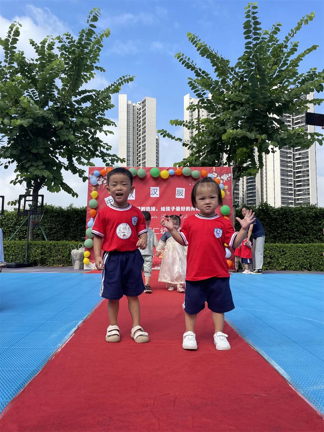 心怀皓月，致敬师恩，百仁幼儿园中秋节教师节双节主题系列活动