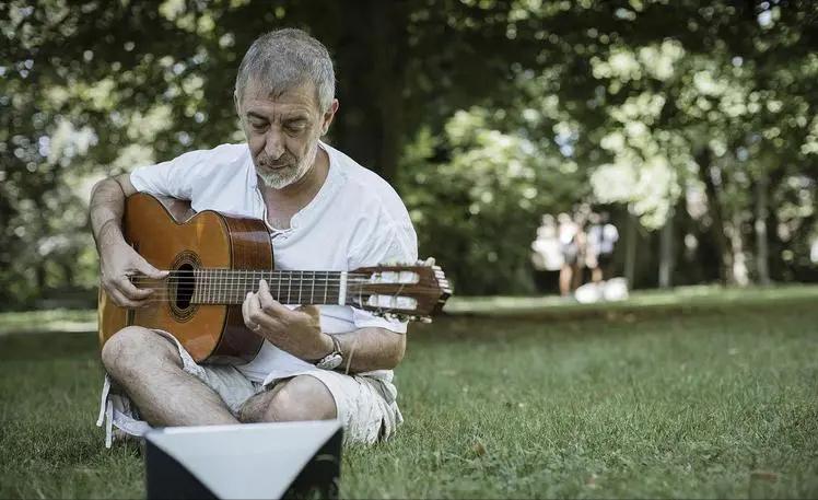 弗拉门戈吉他和西班牙吉他的区别,古典吉他西班牙弗拉门戈