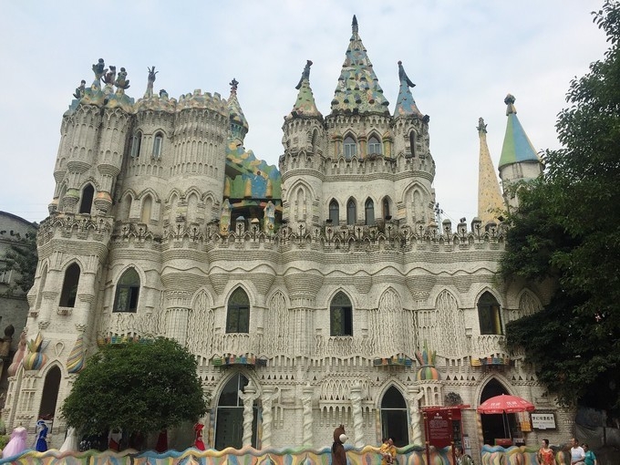 重庆到云南丽江有多少公里,重庆去云南五日游跟团价格多少