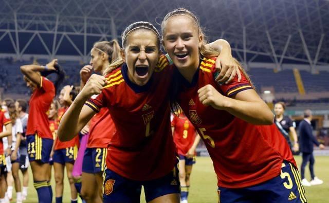 cctv-5直播中国女足,cctv5直播间中国女足vs英格兰女足