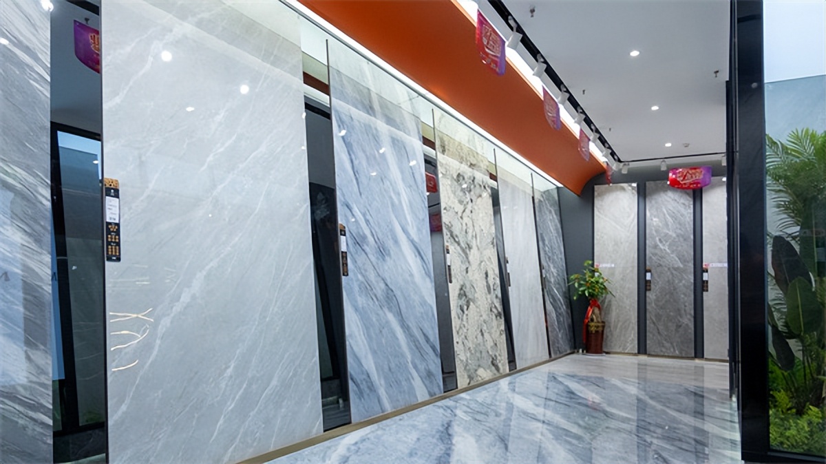 9月19日，利家居瓷砖莆田店璀璨盛启