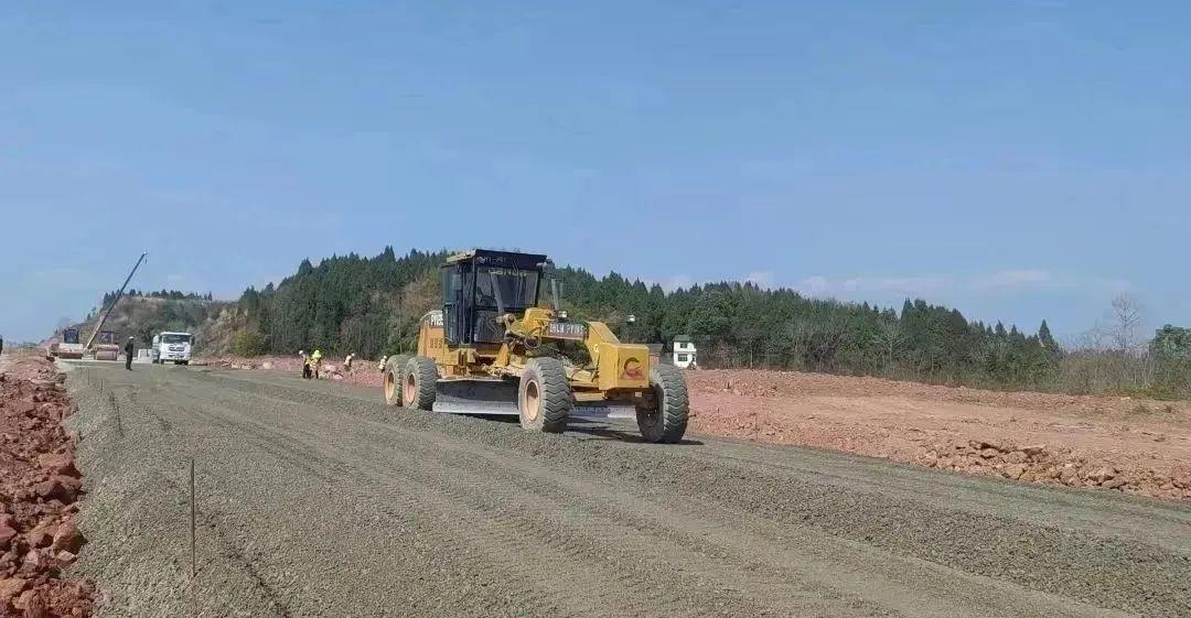 推土机有哪些缺点,推土机和平地机哪个好学