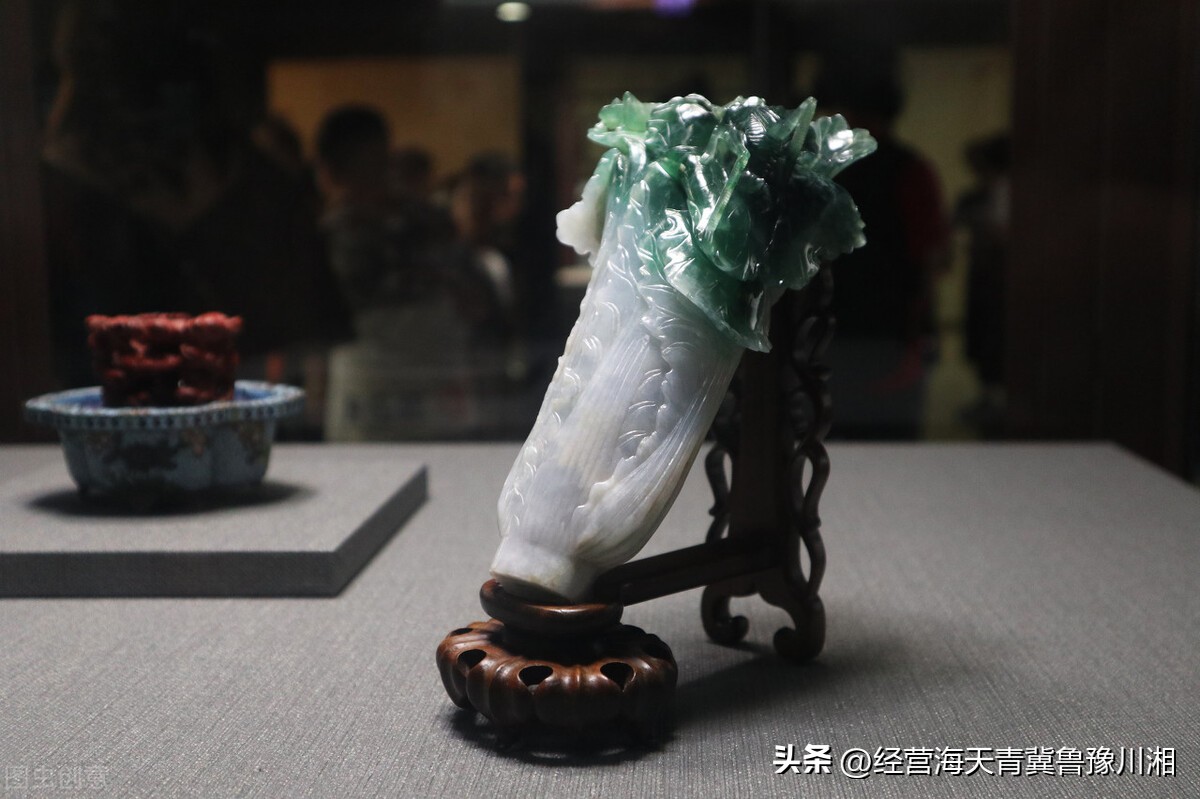 售卖假翡翠的直播间,直播间买到20几万假翡翠