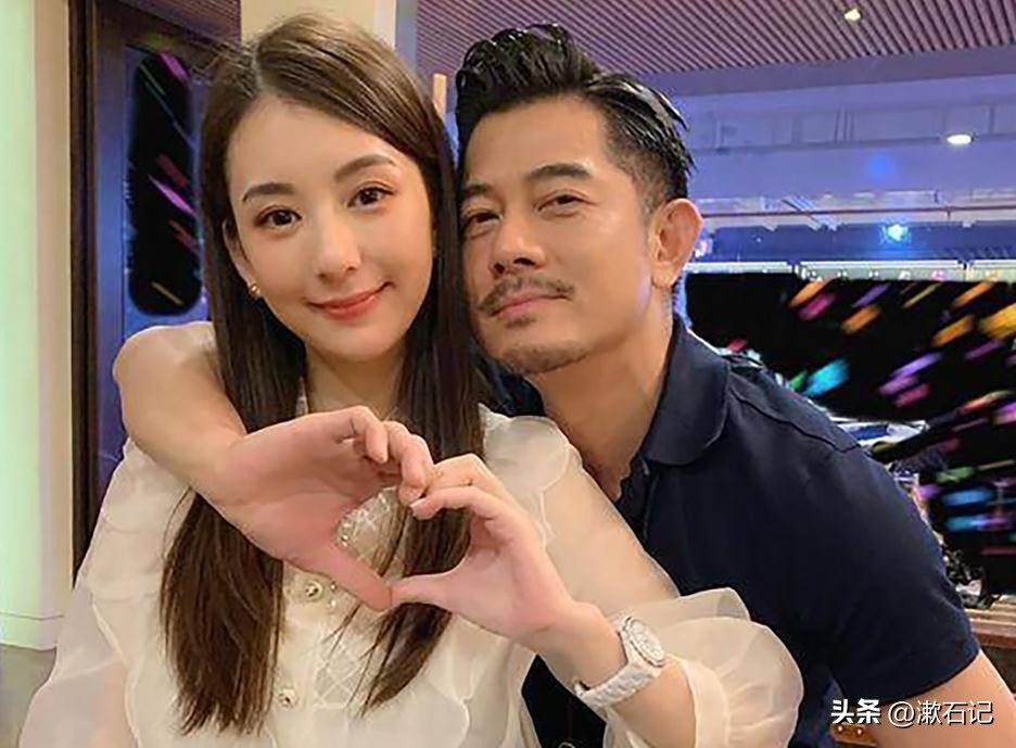 娱乐圈4大抠门精：聚餐不买单，送“假名牌”，欠钱还理直气壮