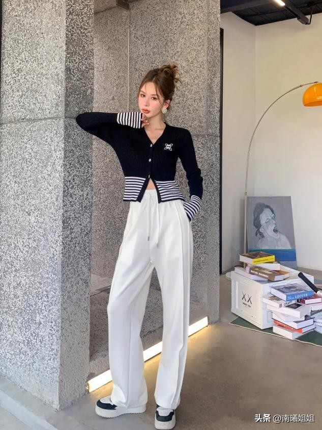 中年女士穿无痕裤好看吗,高腰微喇无痕裤