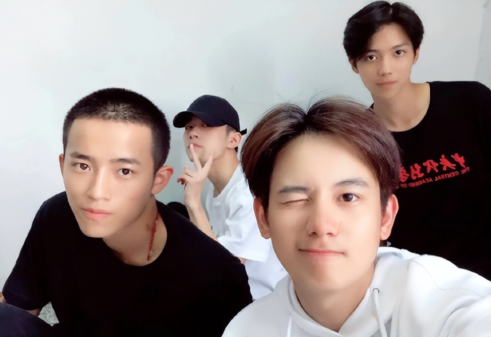 中戏2018届毕业名单,中戏毕业回校