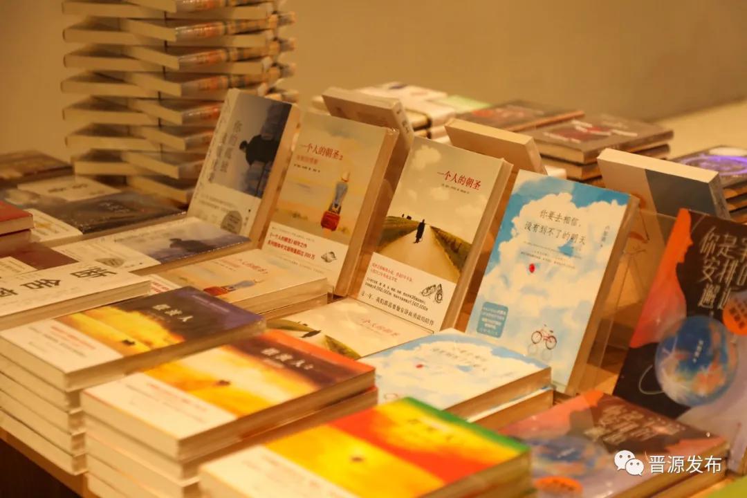 晋源晋阳湖畔,太原书香溢龙城