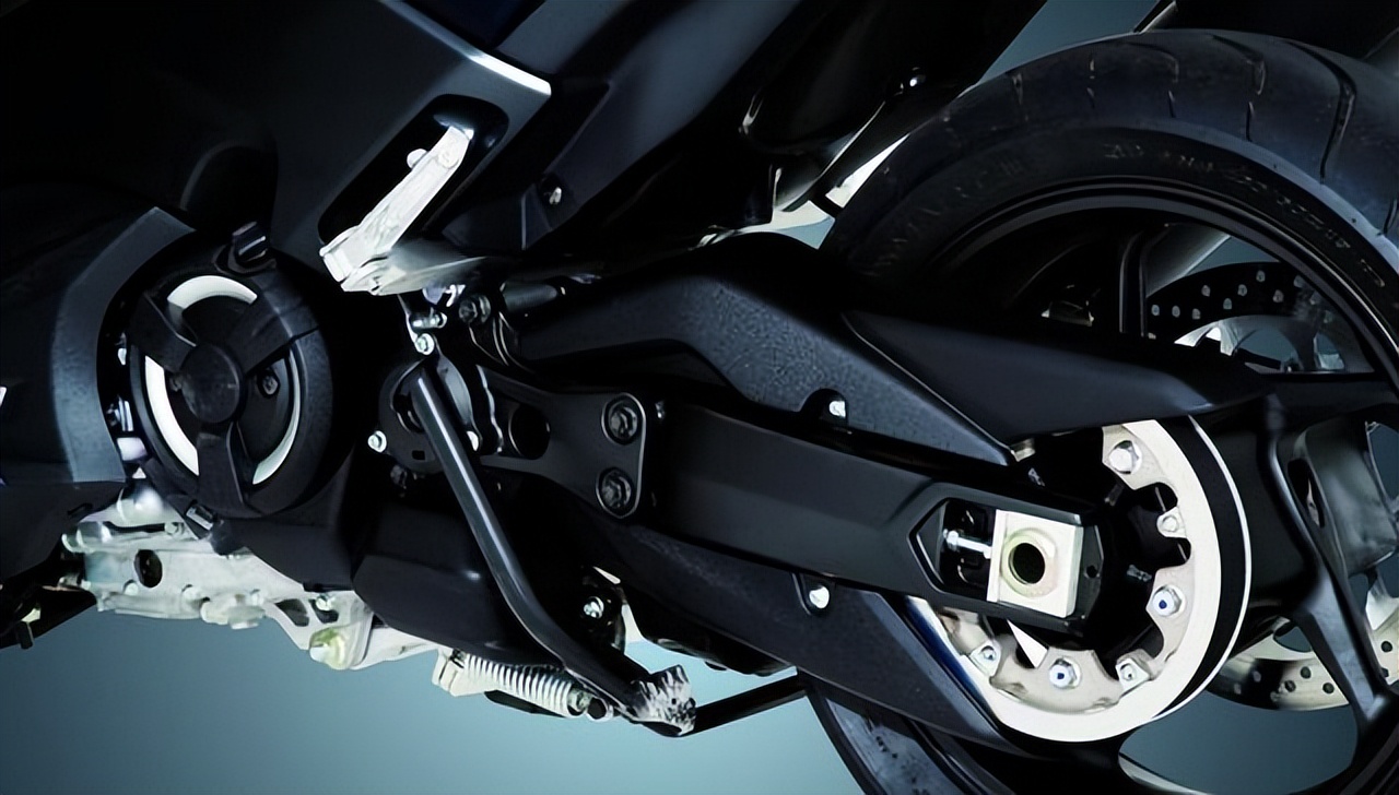 大踏板摩托车推荐雅马哈tmax560,雅马哈踏板tmax560多少钱