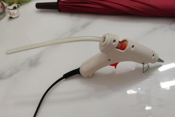 自动雨伞开关掉了怎么换,雨伞维修换伞把