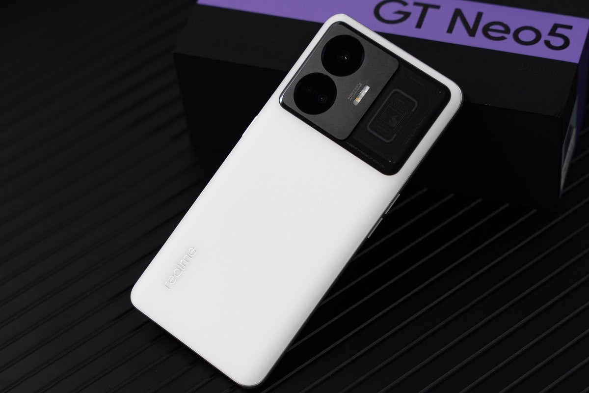 24年真我gtneo5还值得买吗,真我gtneo5哪款值得买