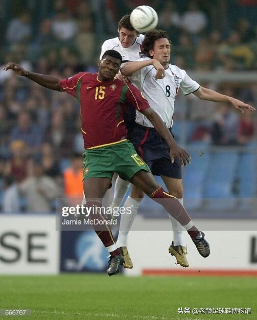 世界第二大球鞋生产商，王牌设计师被挖走后，仅用四年彻底沦落