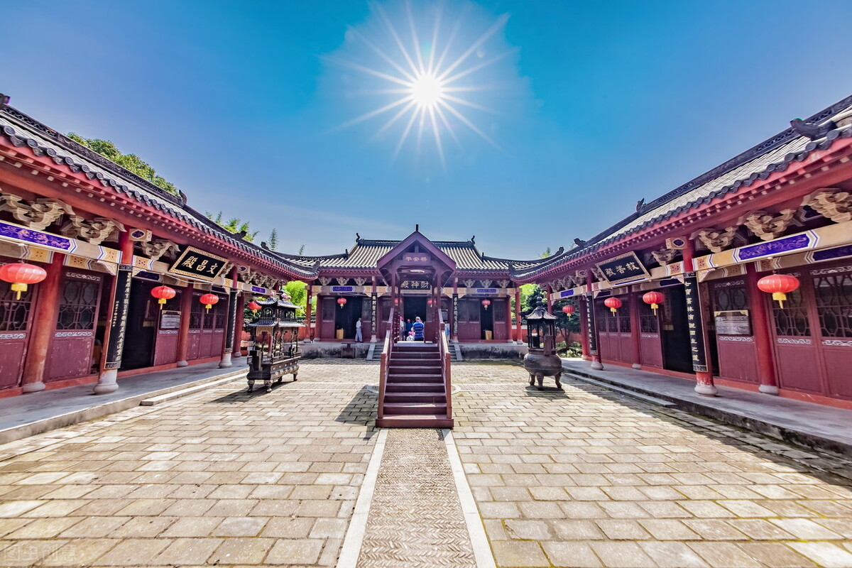 中国十大佛教名山排名图片,四大佛教名山哪个人气最大