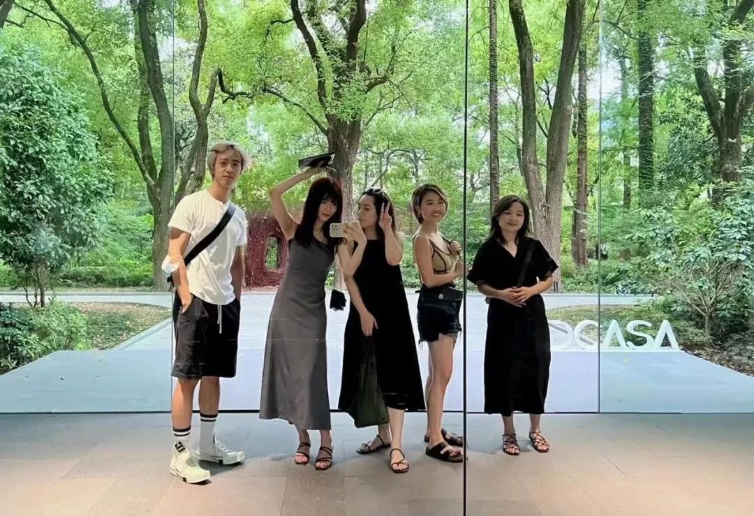 合租天花板上海,合租一个月5万的别墅